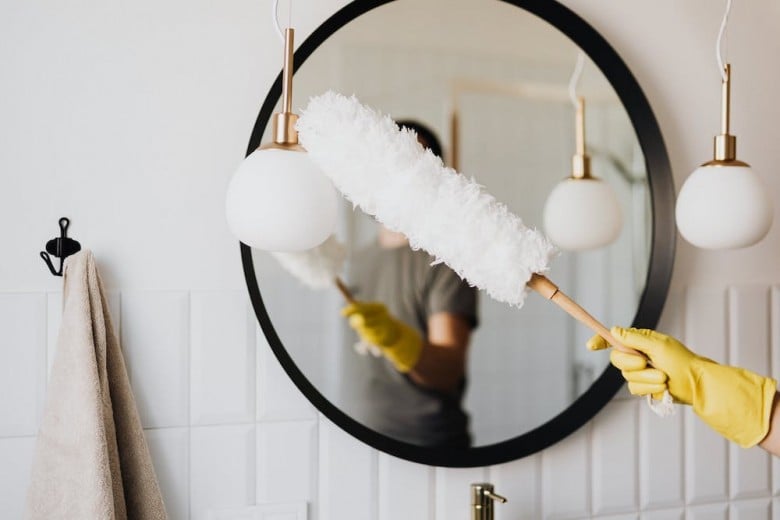 6 Best Cleaning Supplies for Airbnb Properties