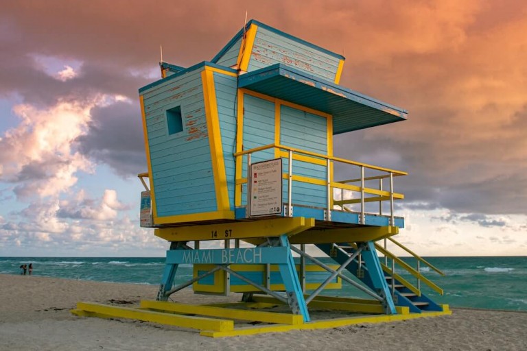 Florida Beach Vacation Rental Rules 768x512 